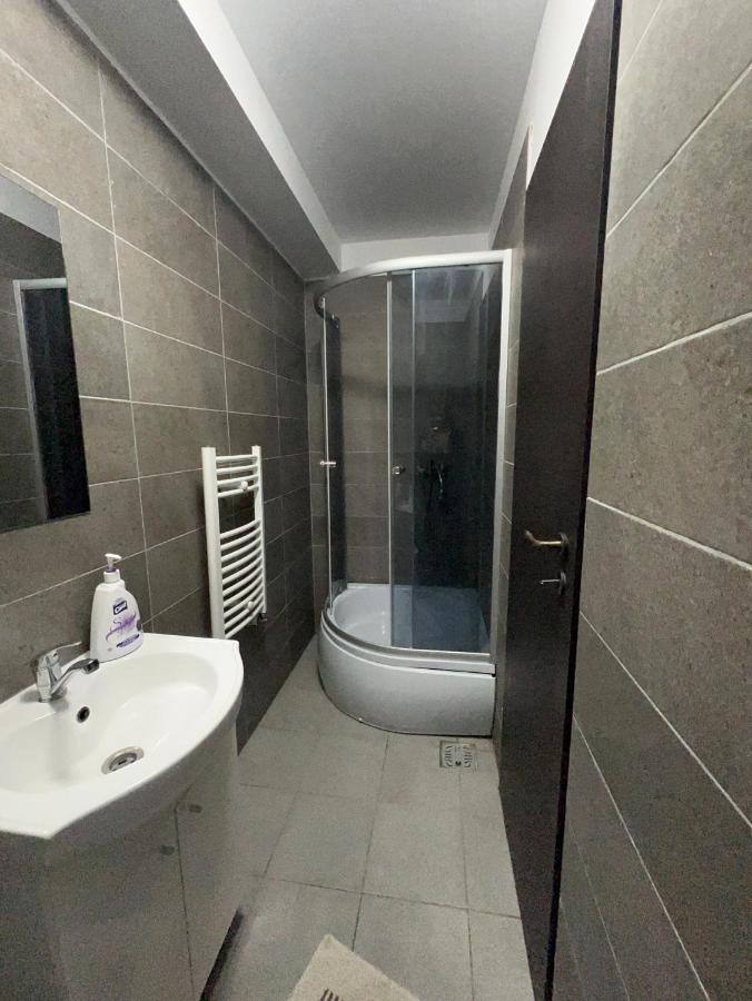 Aigi Rooms Vila Buşteni Exteriör bild